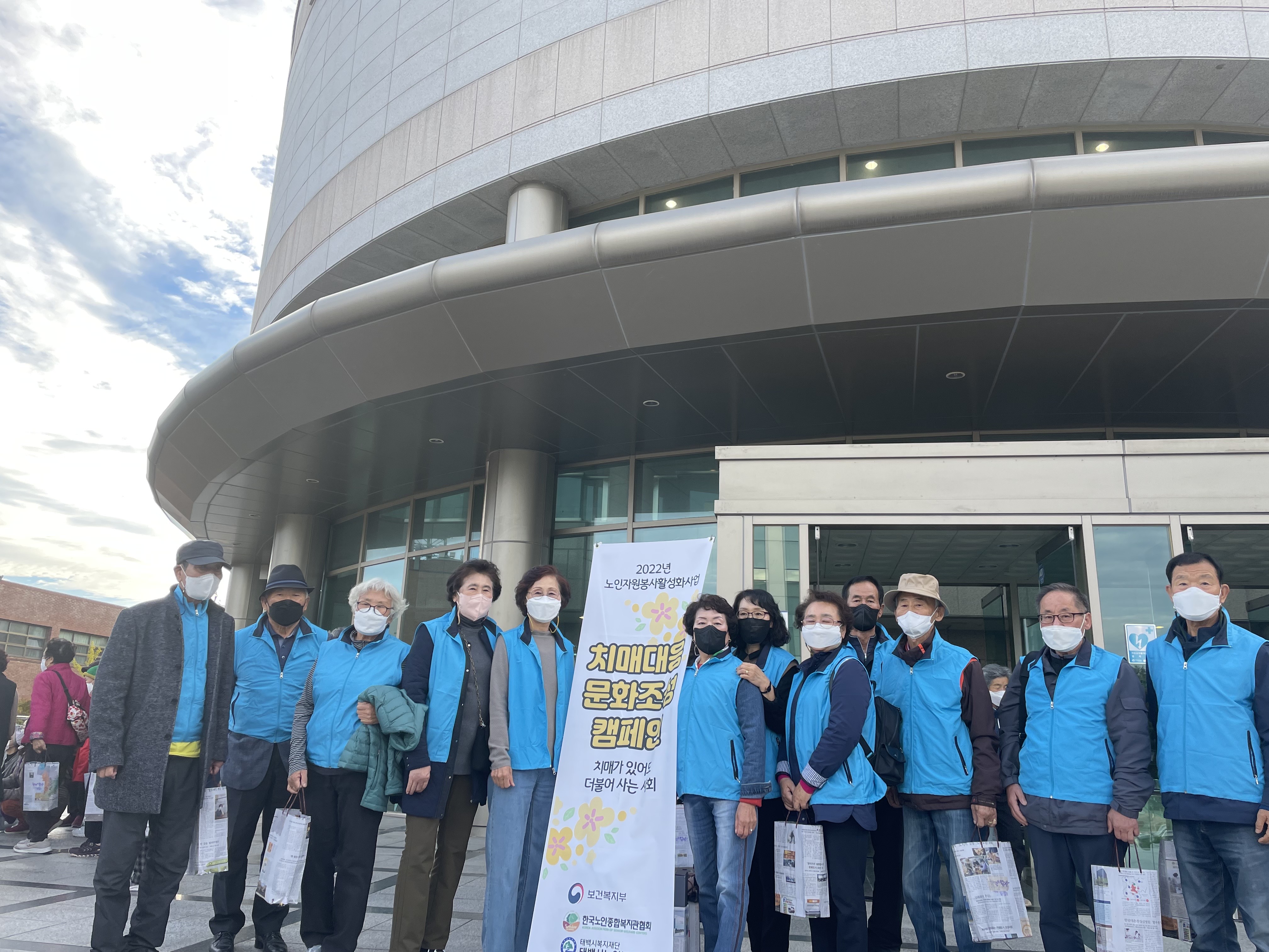 888클릭하시면 원래크기의 이미지가 보여집니다