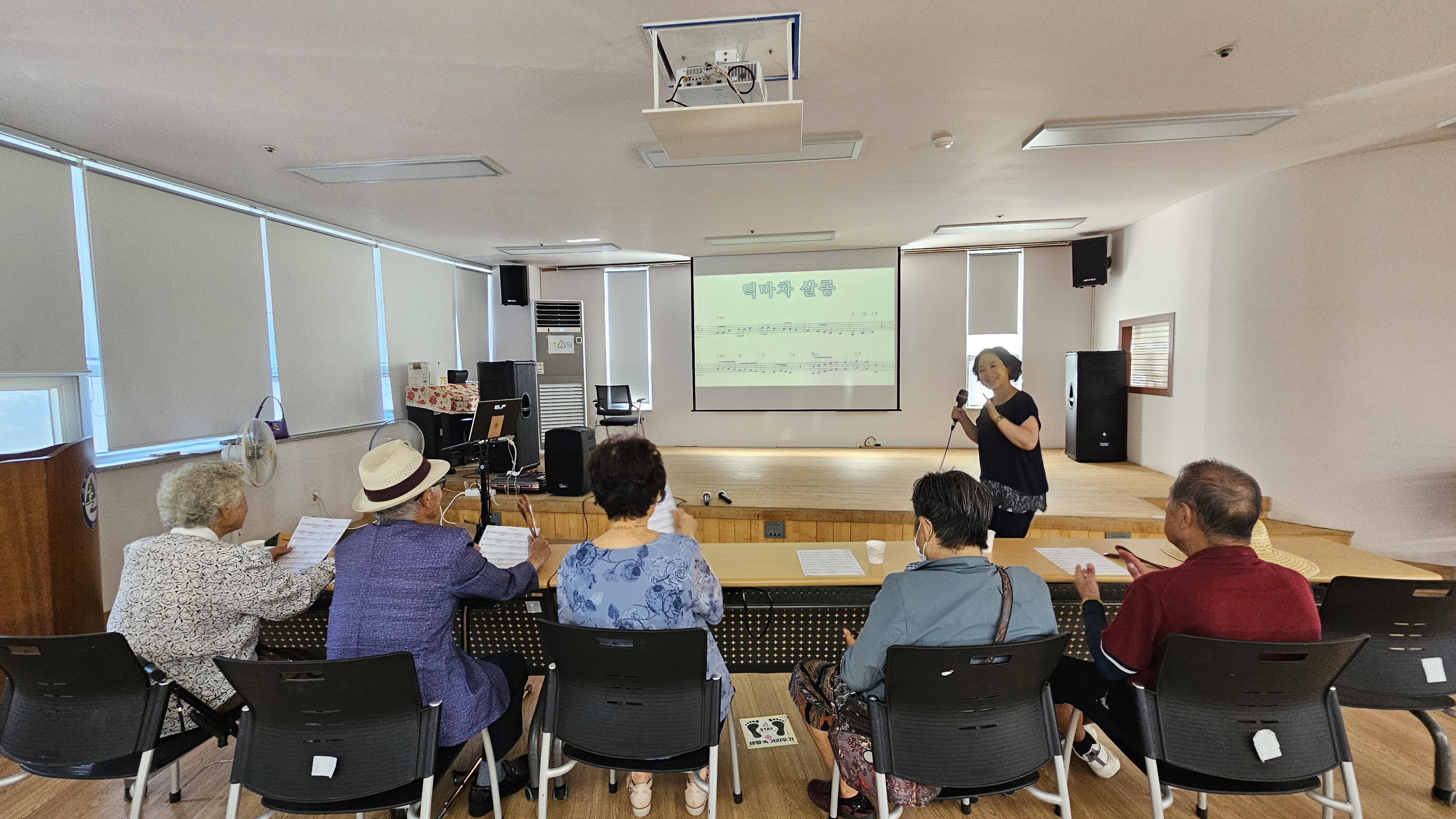 1063클릭하시면 원래크기의 이미지가 보여집니다